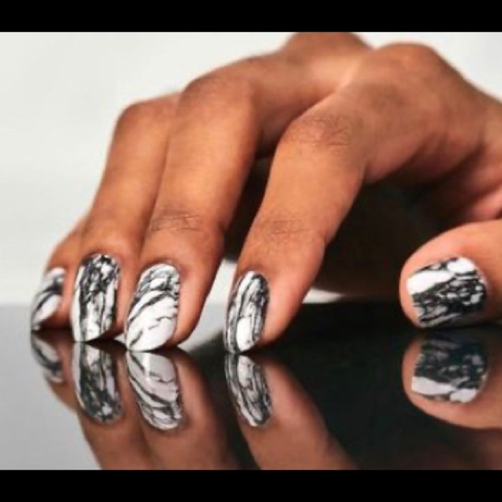 Color Street Mystic Marble